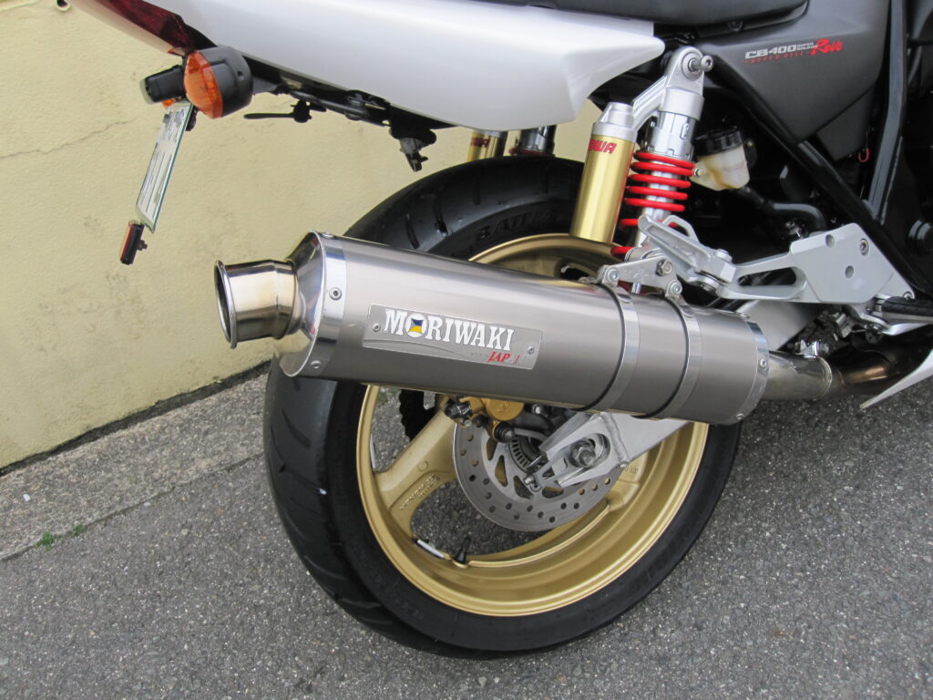CB400スーパーボルドール