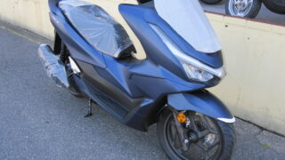PCX125-2025-BLUE-N-1-320x180.jpg